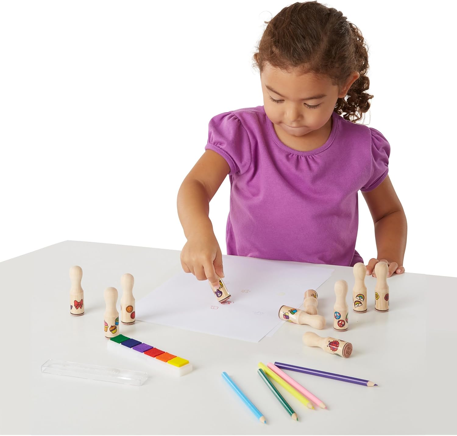 Melissa & Doug: Wooden Handle Stamps - Deluxe - مجموعة الأعمال الخشبية من ميليسا آند دوج - مغناطيس الفراشة