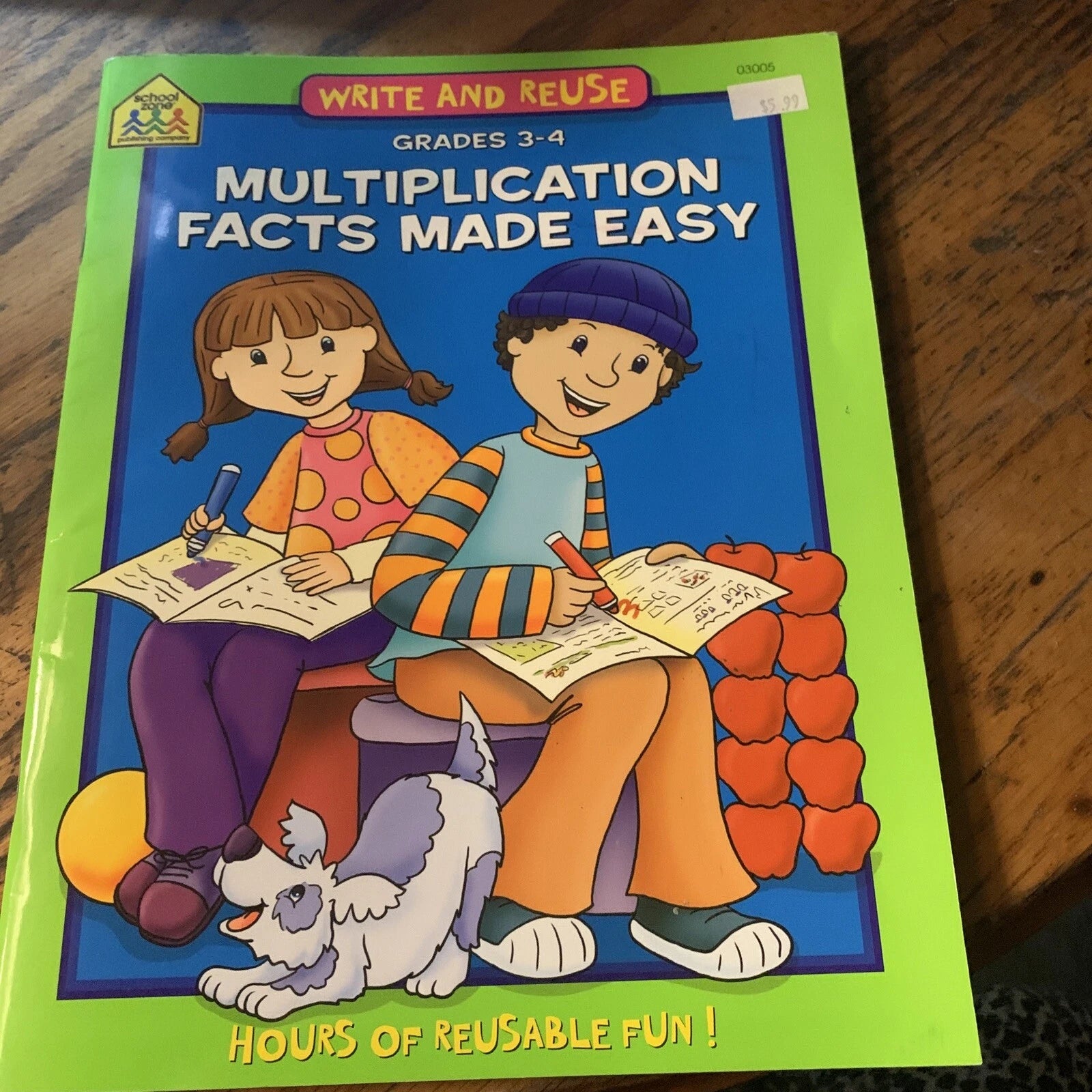 Multiplication Made Easy Gr 3-4 Work Book Hours of Reuse-able Wipe-Off Fun - كتاب عمل "الضرب أصبح سهلاً" للصفين الثالث والرابع: ساعات من المرح القابل لإعادة الاستخدام والمسح