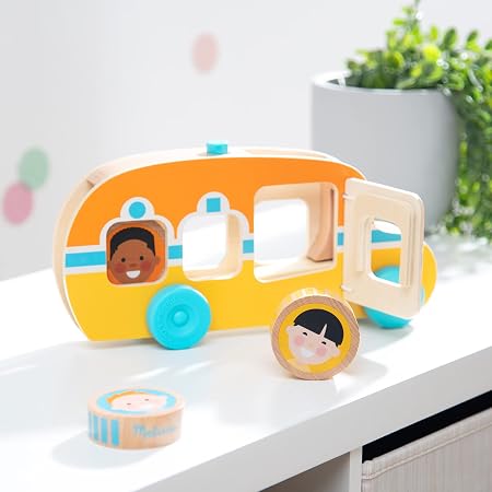 Melissa & Doug: GO Tots Wooden Roll And Ride Bus ميليسا آند دوج - تم إنشاؤها بواسطة Me Unicorn Bank