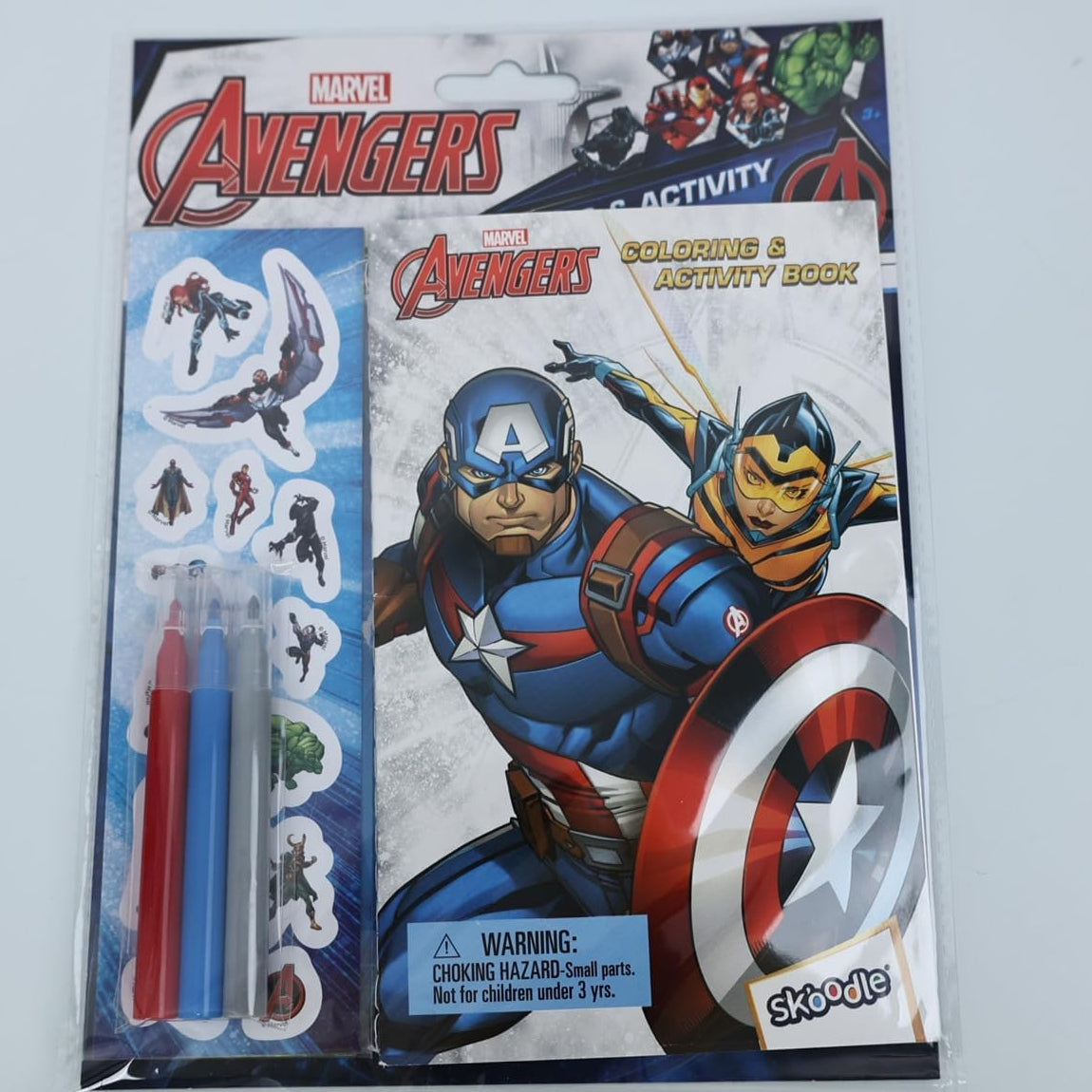 Skoodle Marvel Avengers Coloring and Activity Play Pack – Superhero Creative Set with Coloring Pages & Stickers