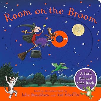 Room on the Broom: A Push, Pull and Slide Book - الغرفة على المكنسة: كتاب دفع واسحب وحرك