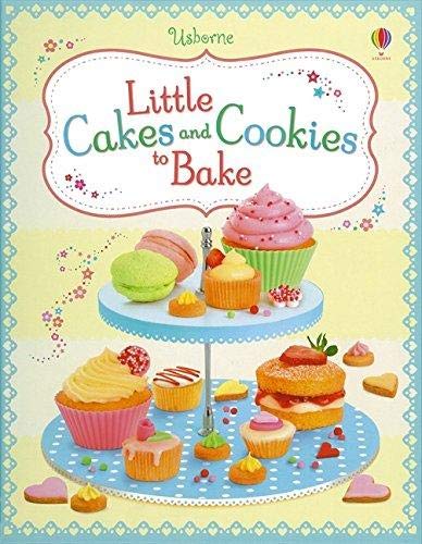 كتاب Little Cakes and Cookies to Bake - غلاف مقوى