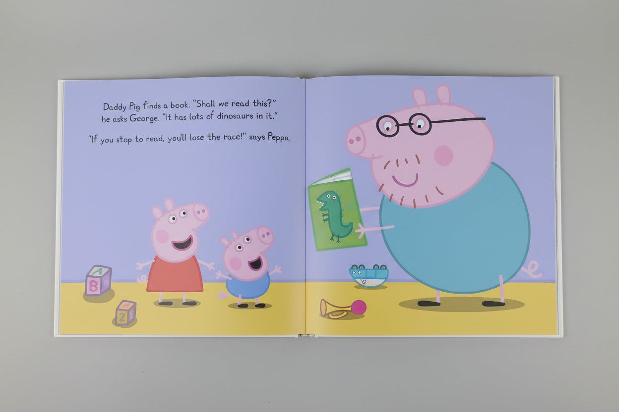 Peppa Pig: Tidying Up (Picture Book New Collection) - بيبا بيج - بيبا تحب الأطباء والممرضات (رقابة)