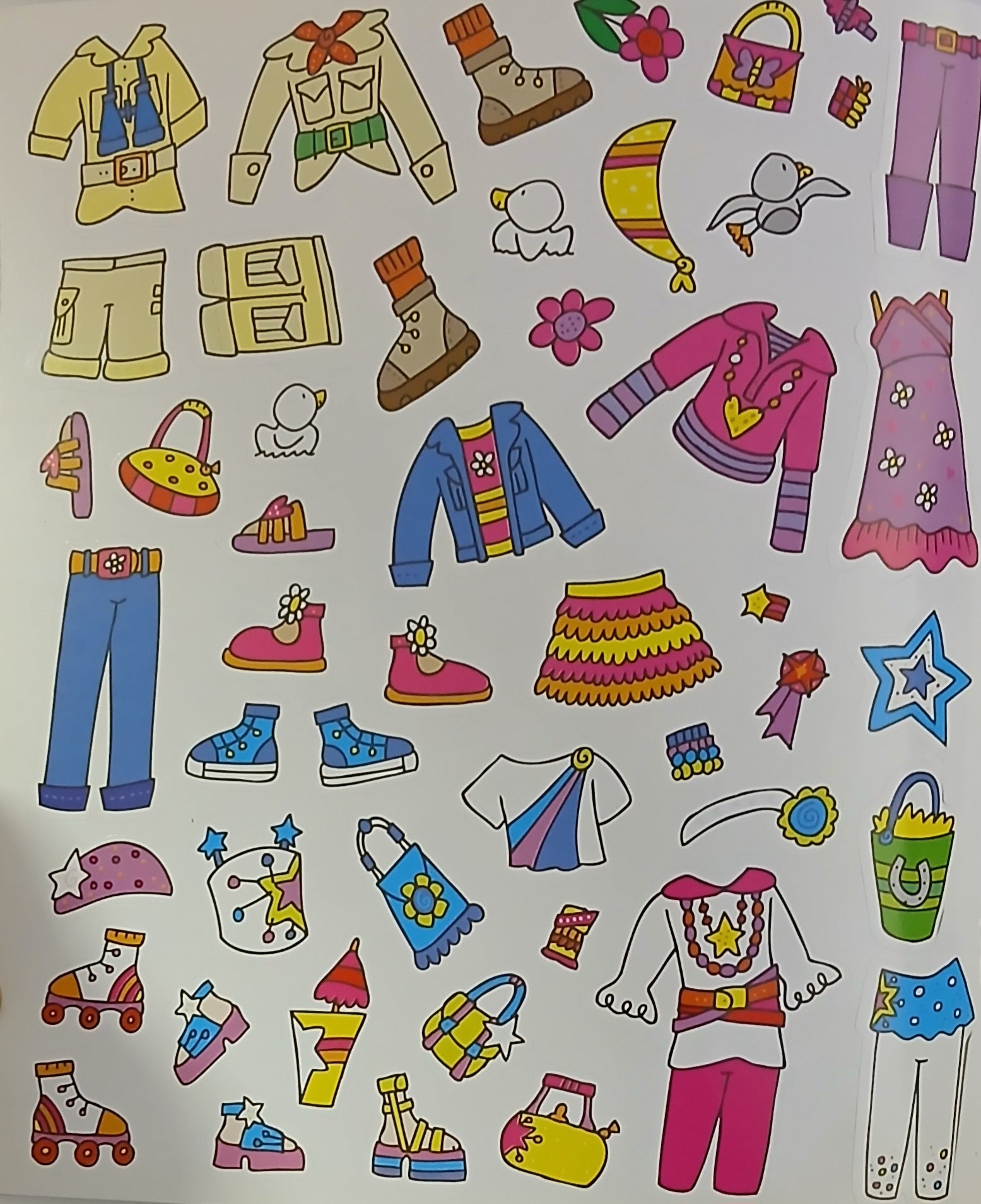 Dressing - Up Holiday Fun: Sticker and play
