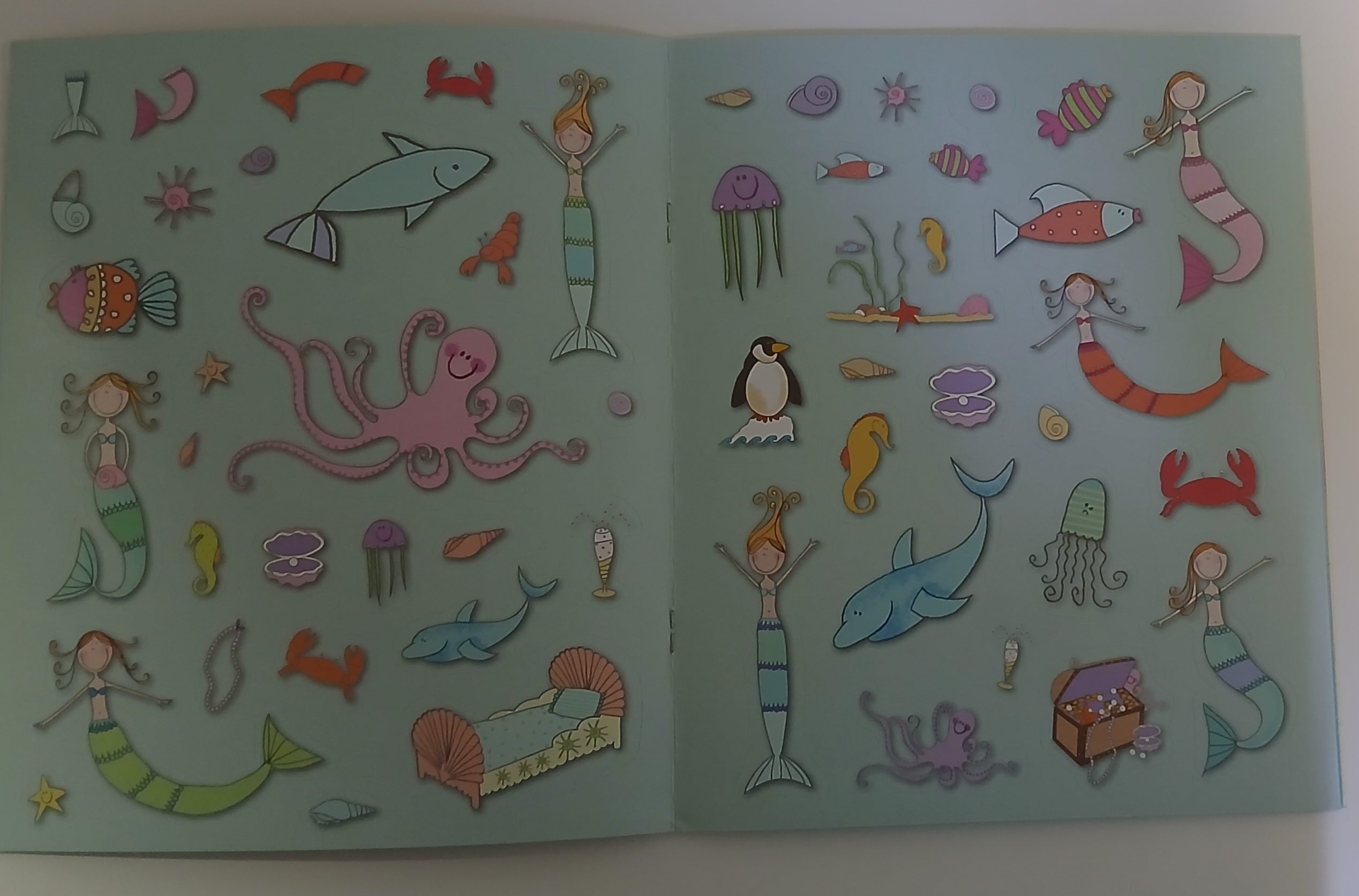 Mermaids - Sticker And Activity Book - قراءة صورة - ملصق ولون - حكايات خرافية