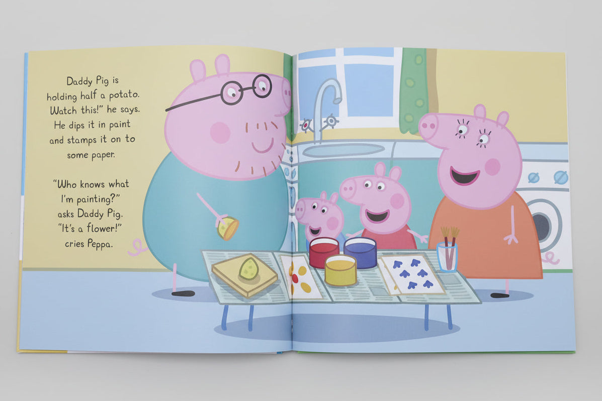 Peppa Pig: Peppa's Painting (Picture Book New Collection) - بيبا بيج - بيبا تحب الأطباء والممرضات (رقابة)