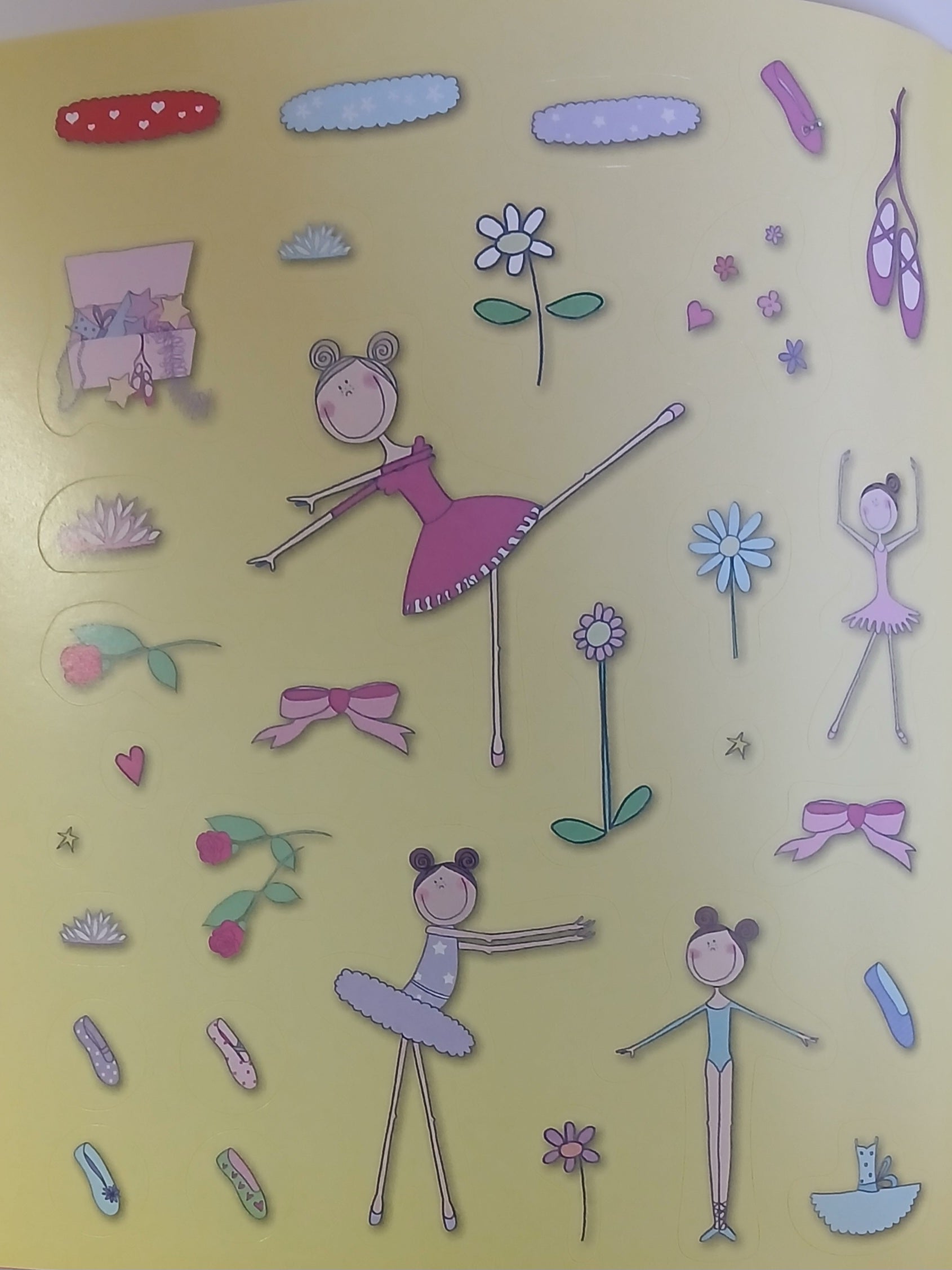 Ballerinas - Sticker And Activity Book - قراءة صورة - ملصق ولون - حكايات خرافية