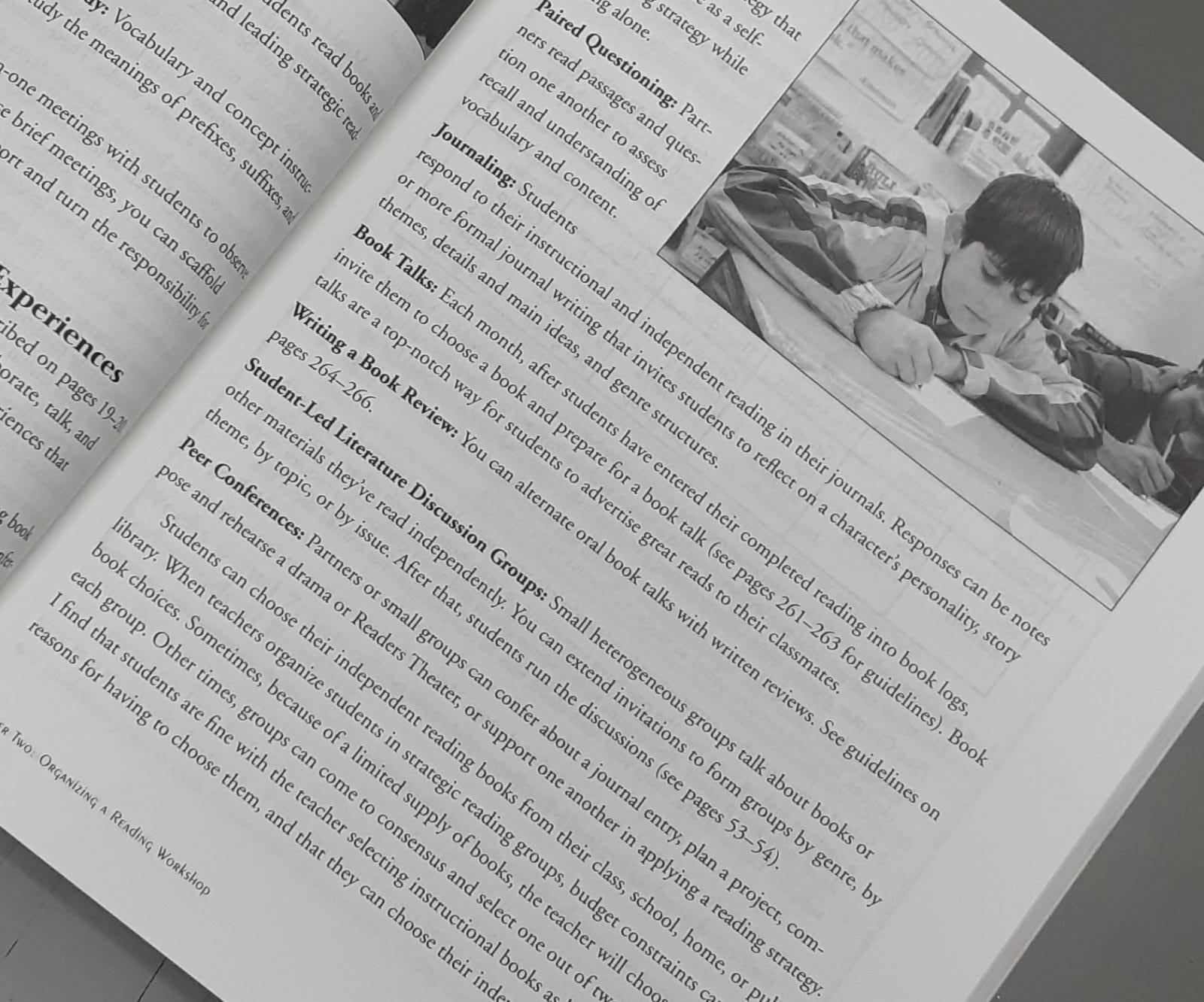 Teaching Reading in Middle School: 2nd Edition: A Strategic Approach to Teaching Reading That Improves Comprehension and Thinking - Spectrawide Bookstore