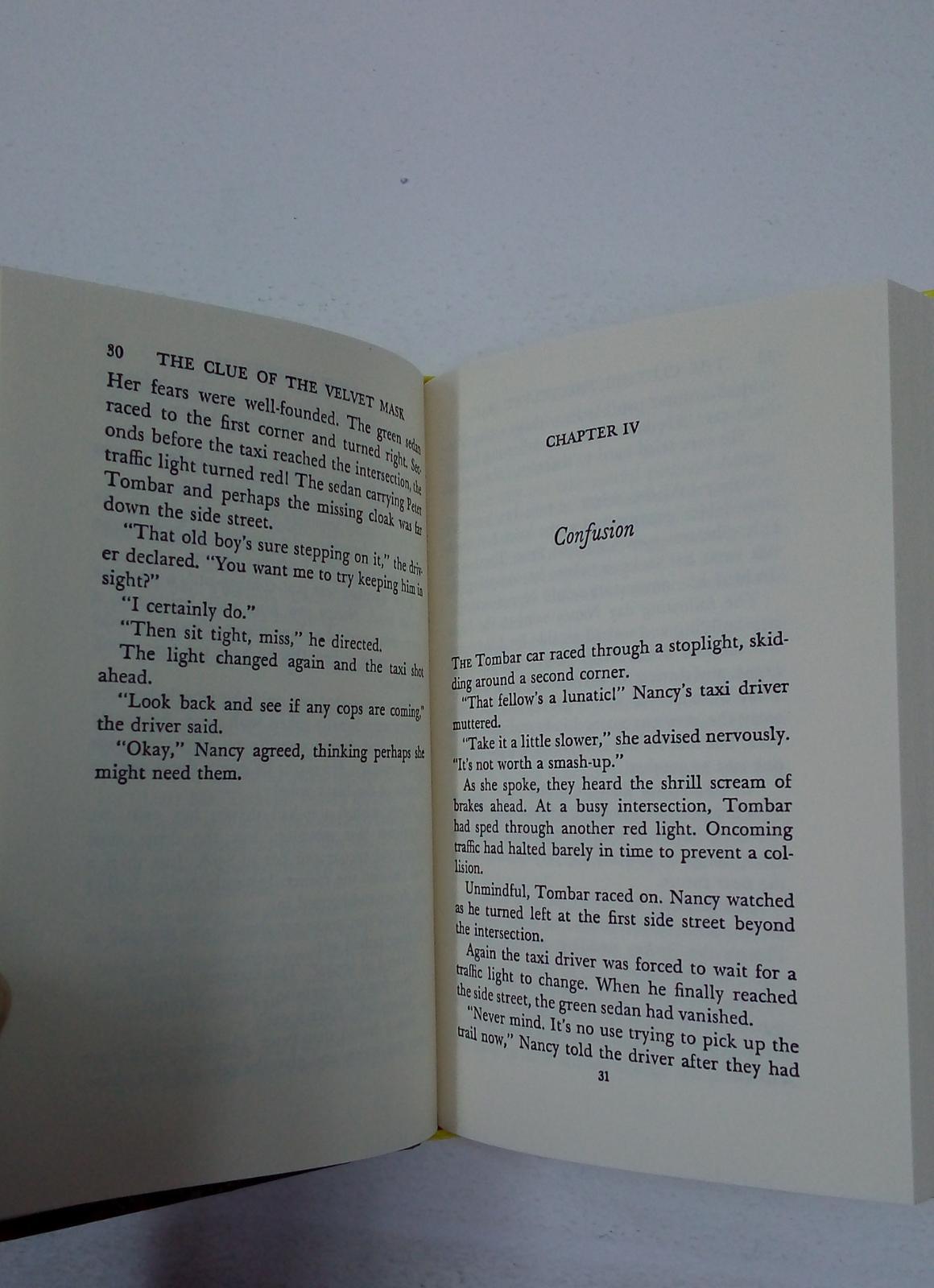 The Clue of the Velvet Mask - Nancy Drew No.30 - Spectrawide Bookstore