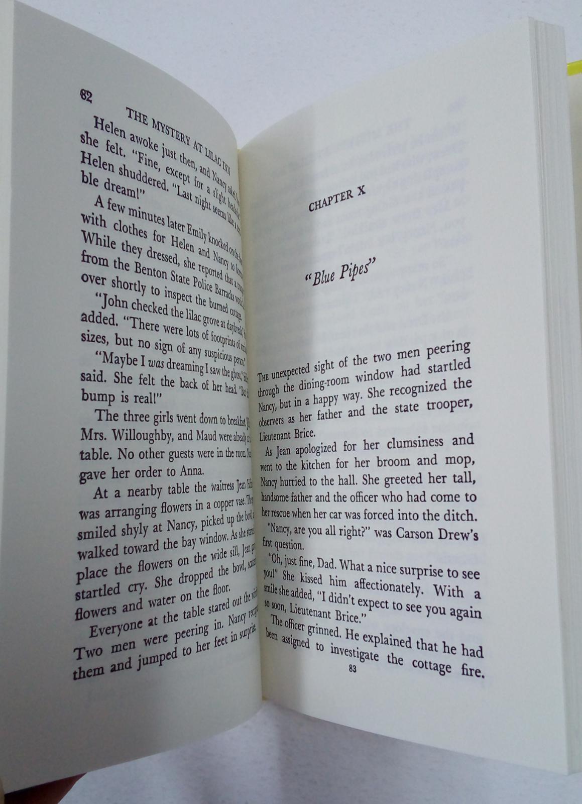 The Spider Sapphire Mystery - Nancy Drew No.45 - Spectrawide Bookstore