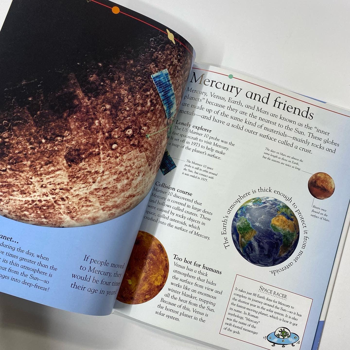 DK - Eye Wonder - Space - Open Your Eyes to a World of Discovery - Spectrawide Bookstore