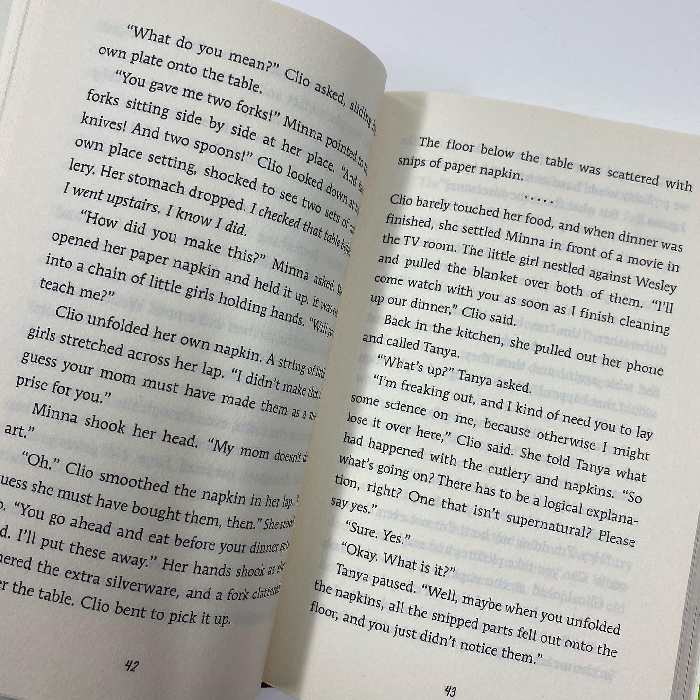 Babysitting Nightmares - The Phantom Hour #2 - Spectrawide Bookstore