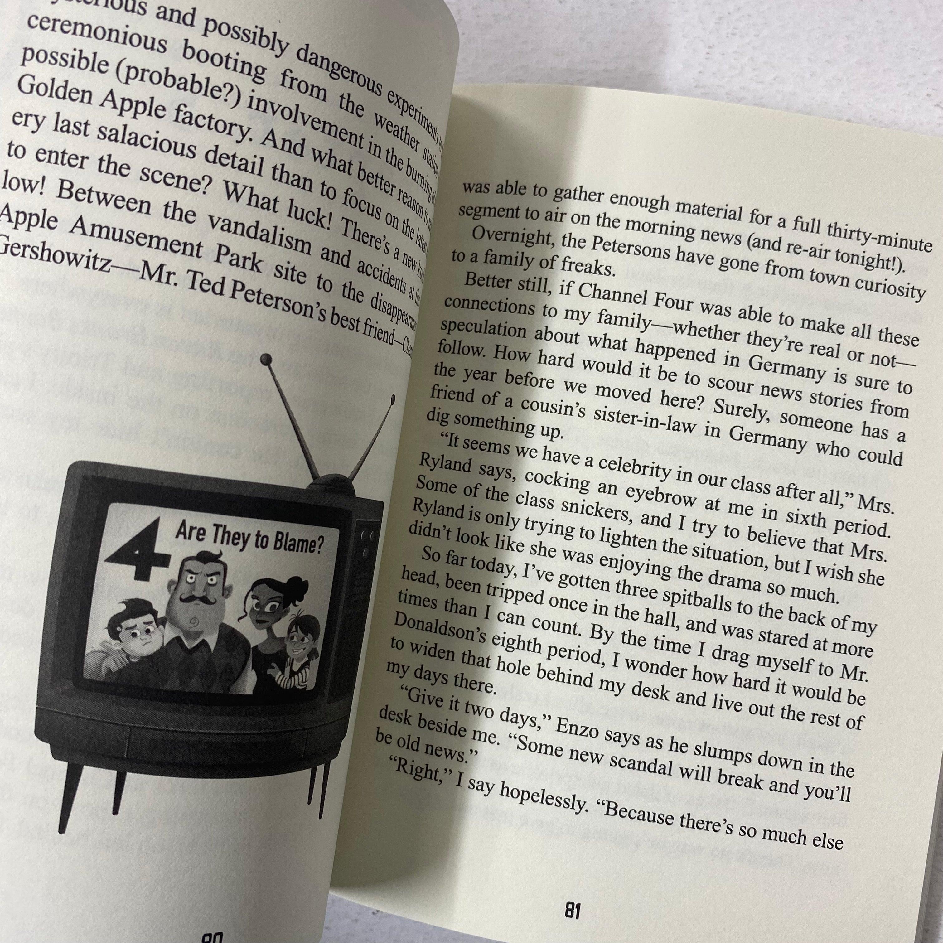 Hello Neighbor #5 - Grave Mistakes - Spectrawide Bookstore