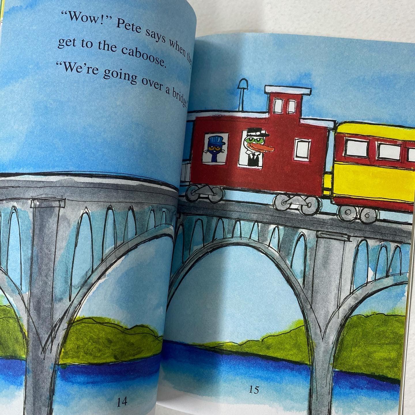 I Can Read! - Pete The Cat’s Train Trip - Spectrawide Bookstore