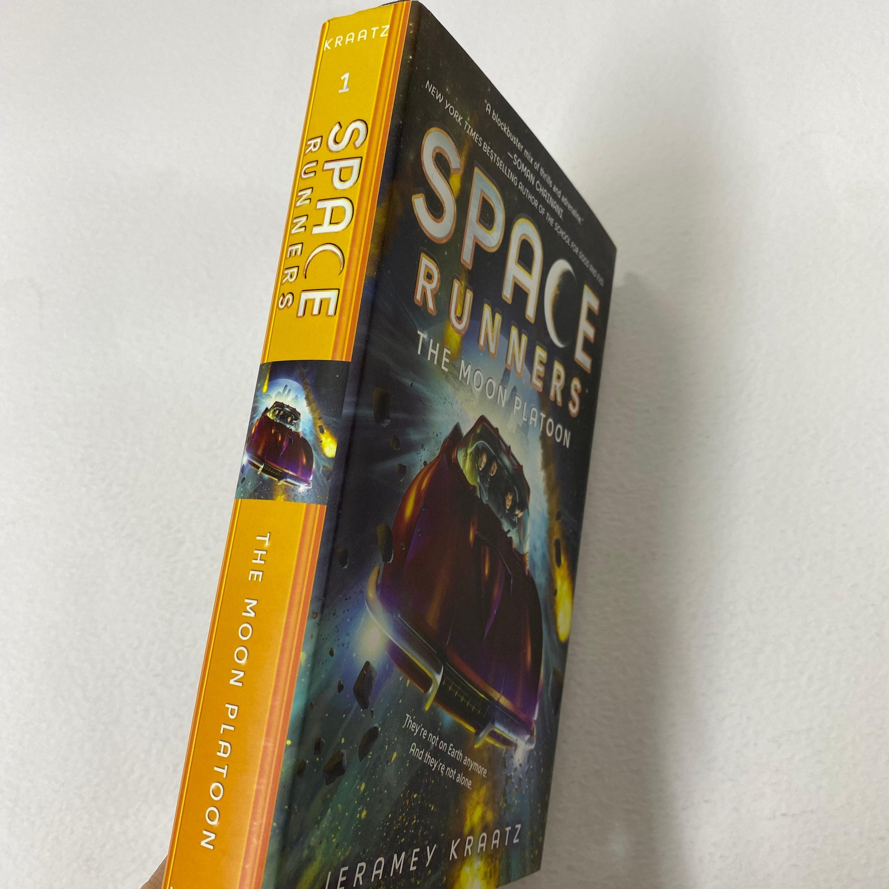 Space Runners - The Moon Platoon - Spectrawide Bookstore