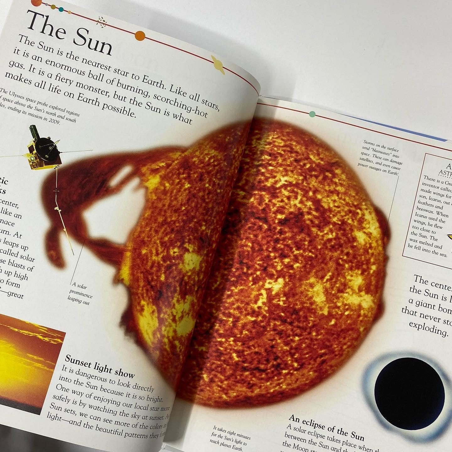 DK - Eye Wonder - Space - Open Your Eyes to a World of Discovery - Spectrawide Bookstore