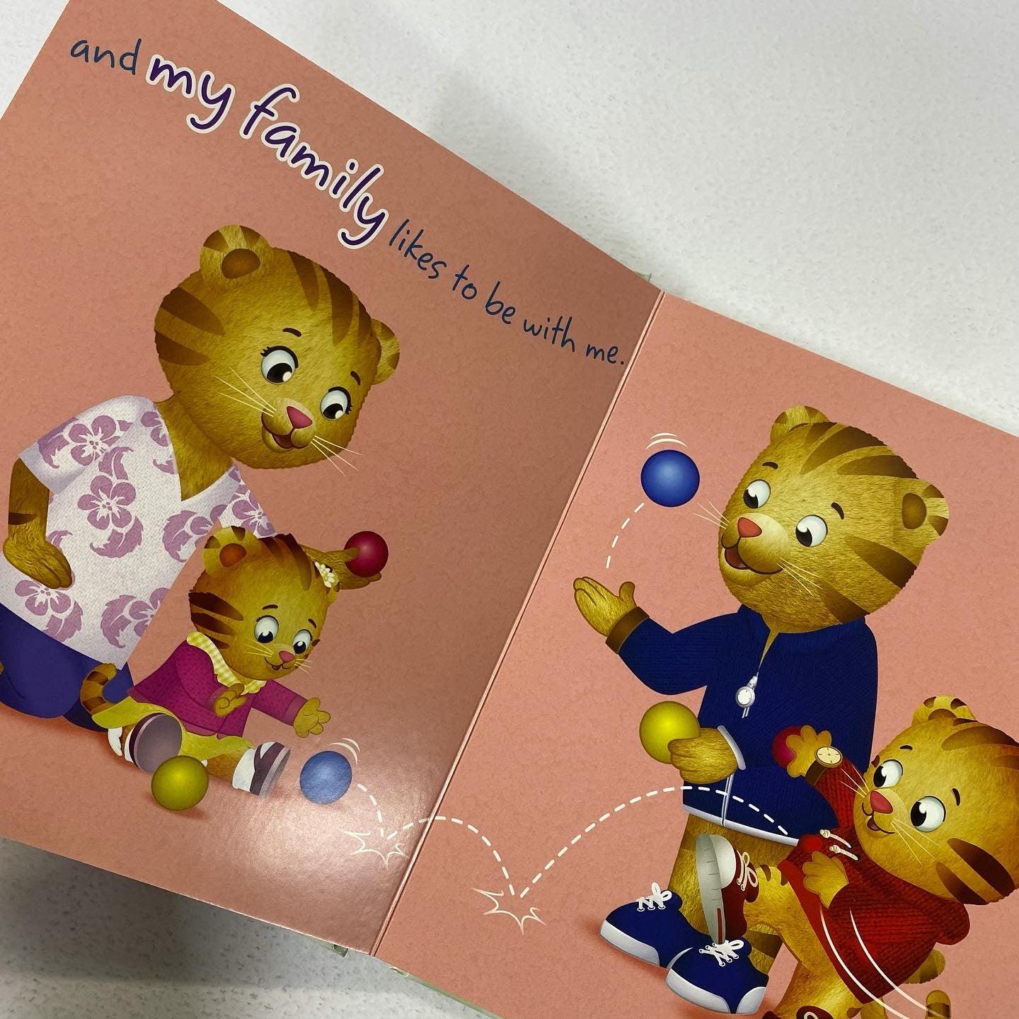 I Like to Be with My Family - Spectrawide Bookstore