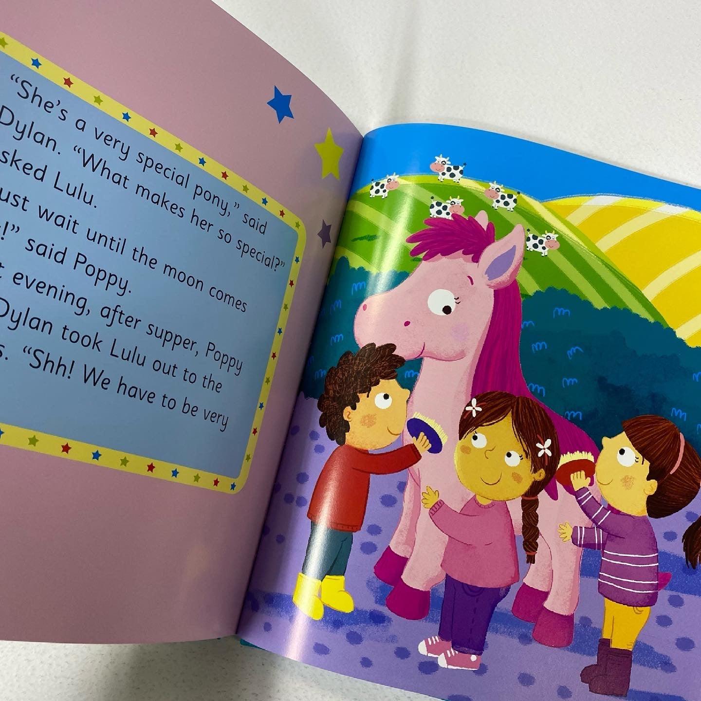 EASY TO READ - FAVOURITE TWO MINUTE TALES (PADDED) - Spectrawide Bookstore