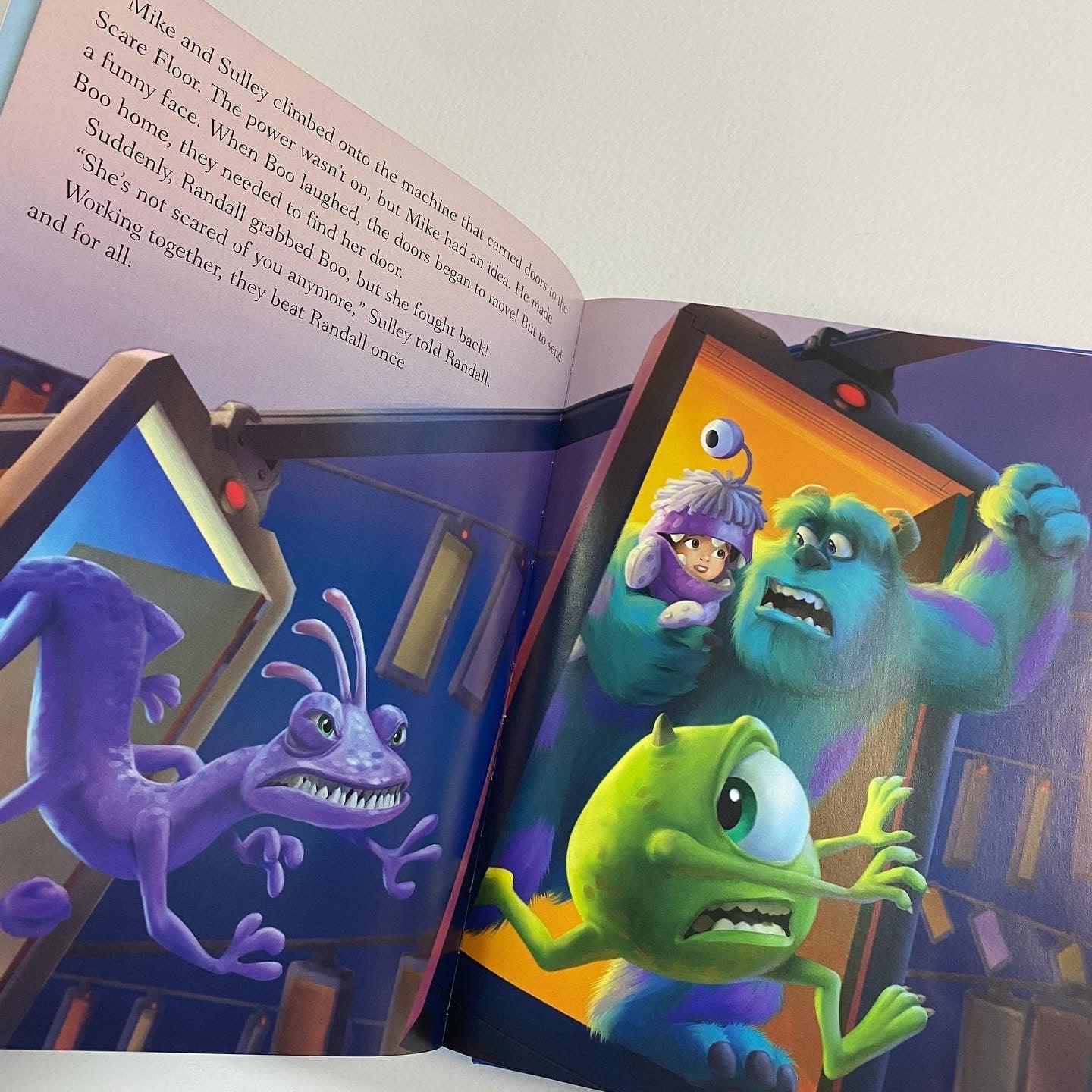 Disney Pixar - Treasury Includes 5 Amazing Stories