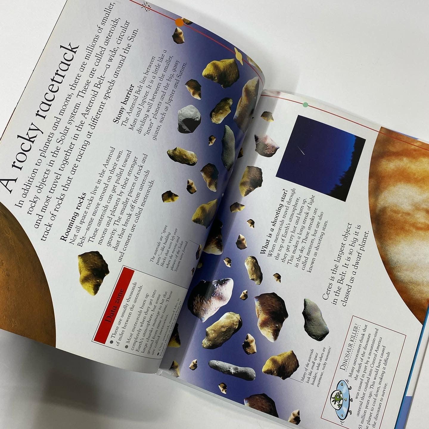 DK - Eye Wonder - Space - Open Your Eyes to a World of Discovery - Spectrawide Bookstore